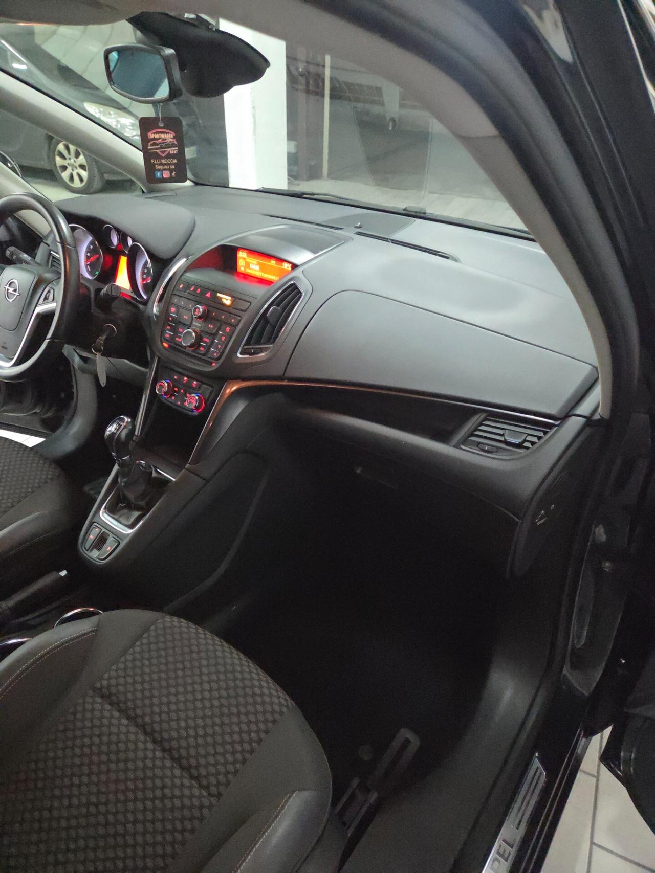 Opel Zafira 1.6 Turbo EcoM 150CV Business