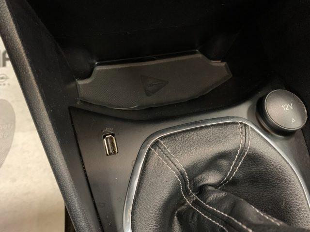 FORD Fiesta 1.1 Benzina Titanium 5 Porte