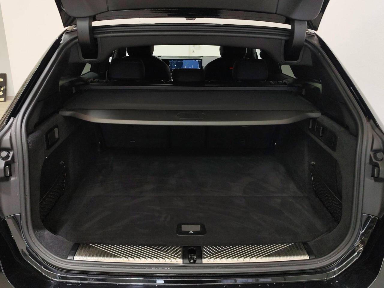 BMW Serie 5 520d xDrive Touring 48V MSport Pro