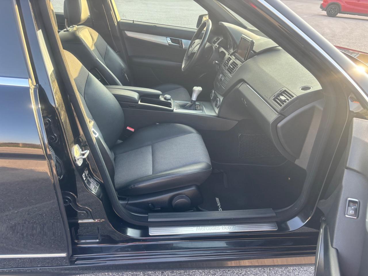 Mercedes-benz C 220 CDI Avantgarde AMG