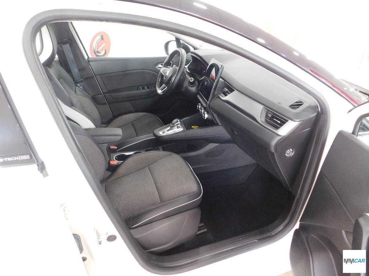 RENAULT - Captur - Plug-in Hybrid E-Tech 160 CV Int.