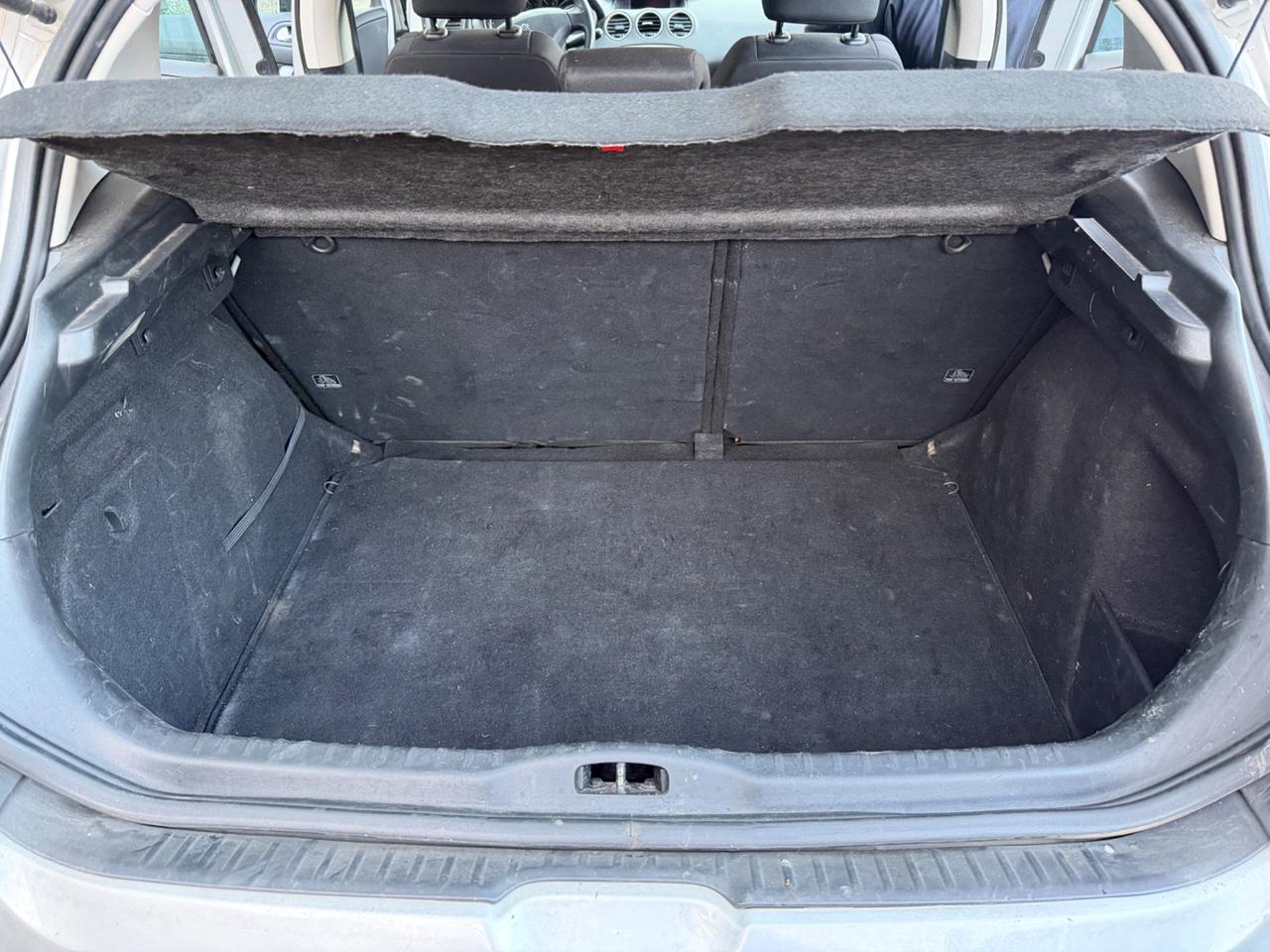 Peugeot 207 1.4 EURO4 ECO BENZINA-GPL 2030