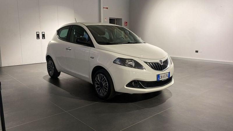 Lancia Ypsilon 1.0 FireFly 5 porte S&S Hybrid Gold Plus