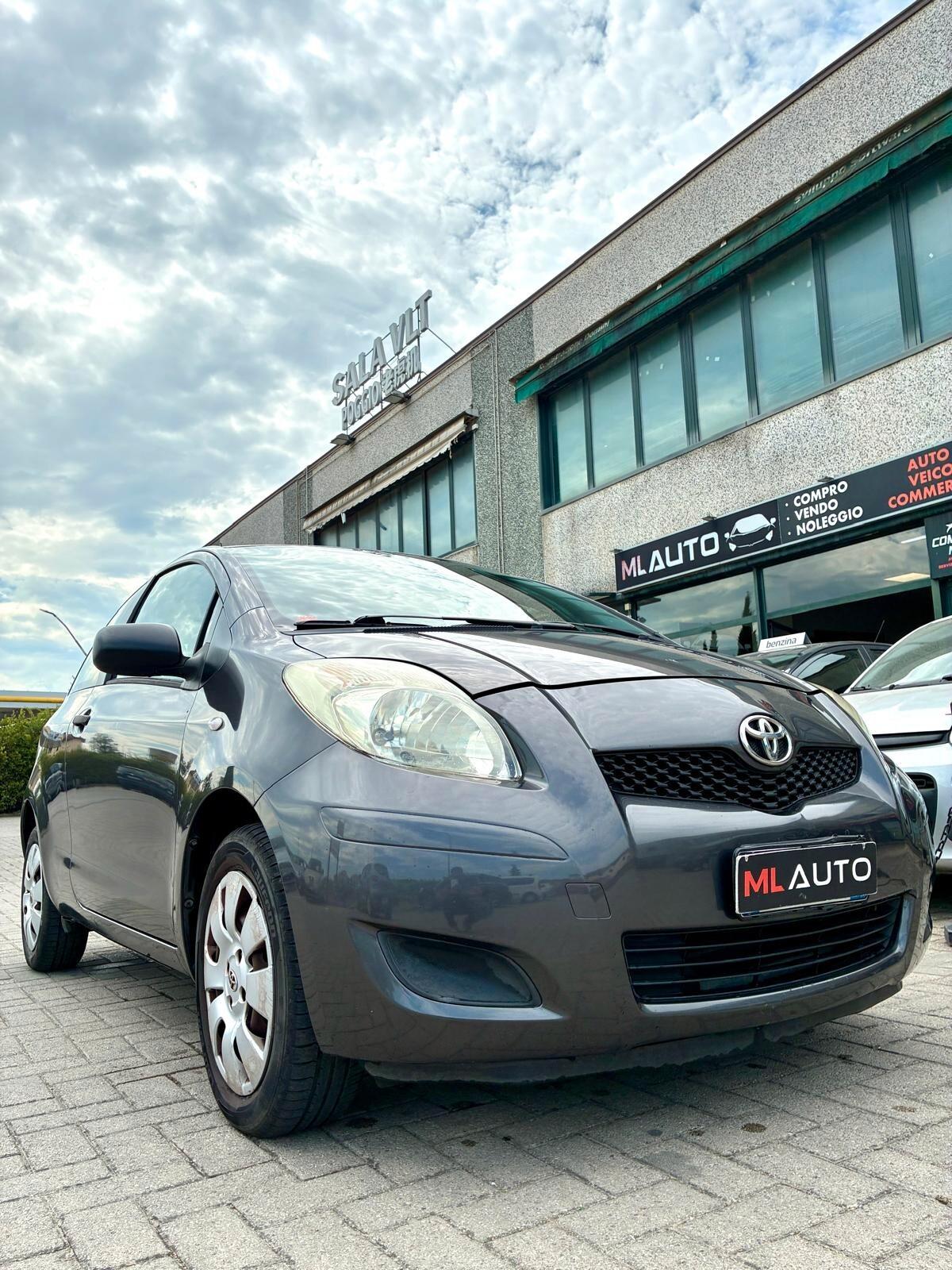 Toyota Yaris 1.0 3 porte Now - OK NEOPATENTATO