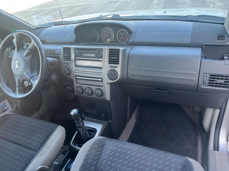 NISSAN X-Trail 2.2 dCi Elegance