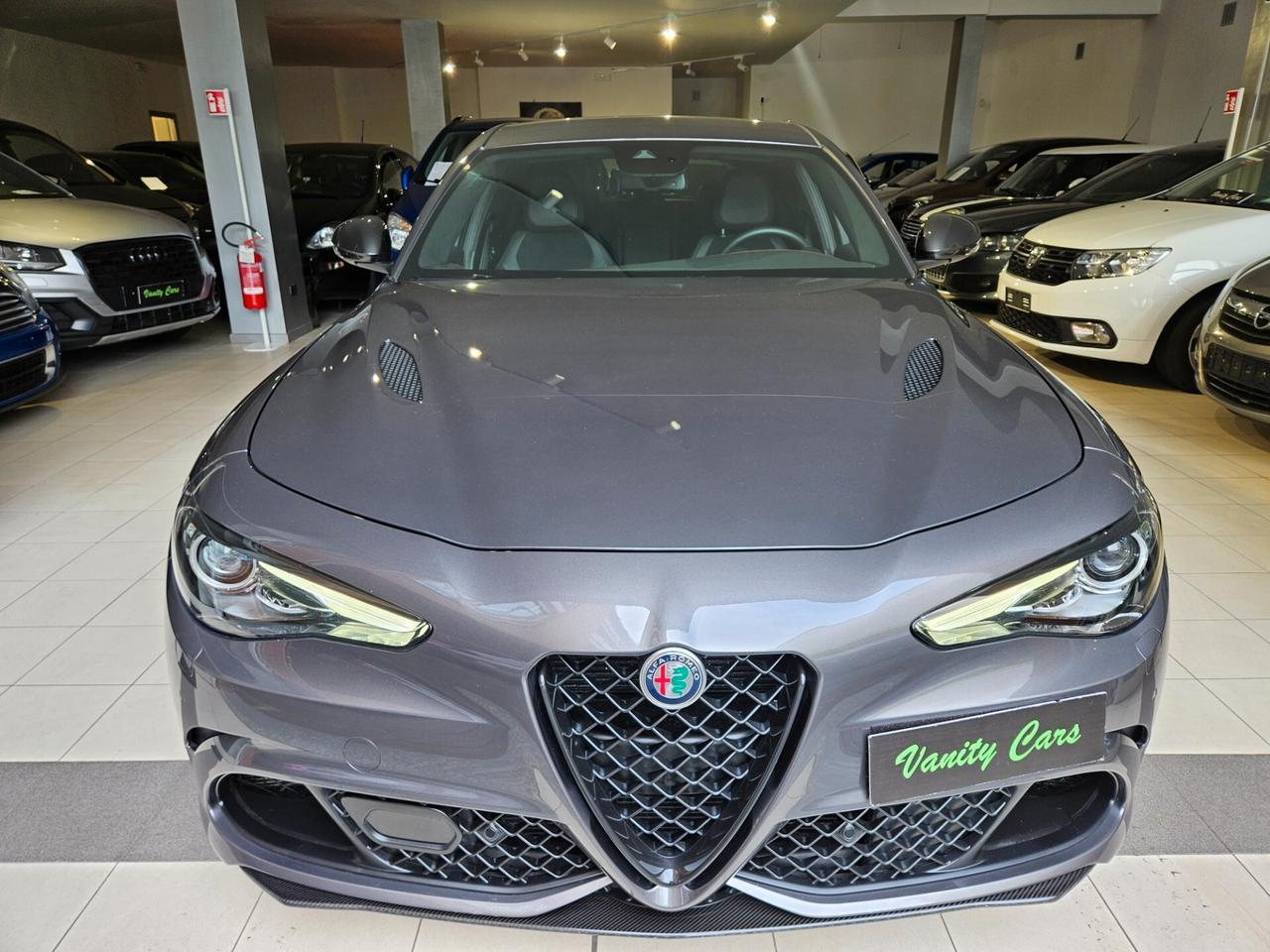 Alfa Romeo Giulia 2.9 V6 Bi-Turbo AT8 Quadrifoglio