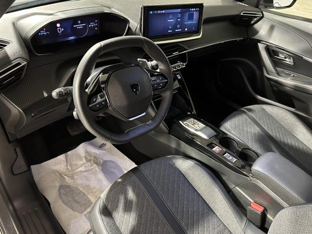 PEUGEOT 2008 PureTech 130 S&S EAT8 Allure