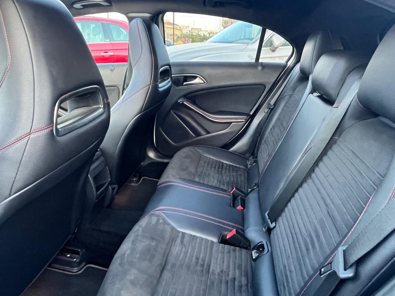 Mercedes-benz A 180 A 180 CDI Premium AMG