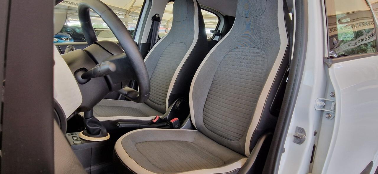 Renault Twingo 1.0 SCe Live