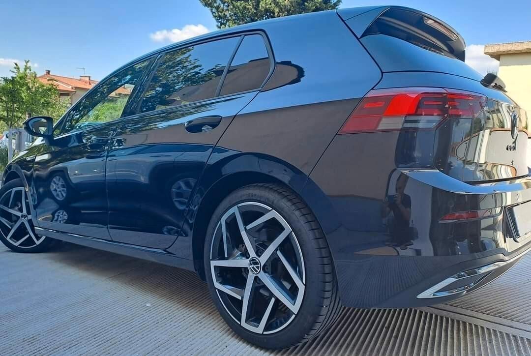 Volkswagen Golf 2.0 TDI 150 CV DSG SCR Style