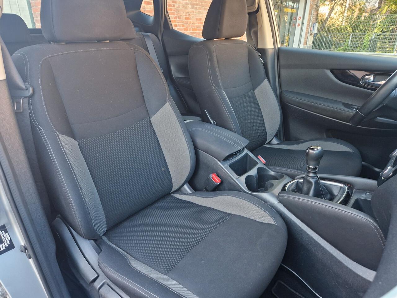 Nissan Qashqai 1.2 115CV "67.500 km" Bluetooth, Sensori, Cruise