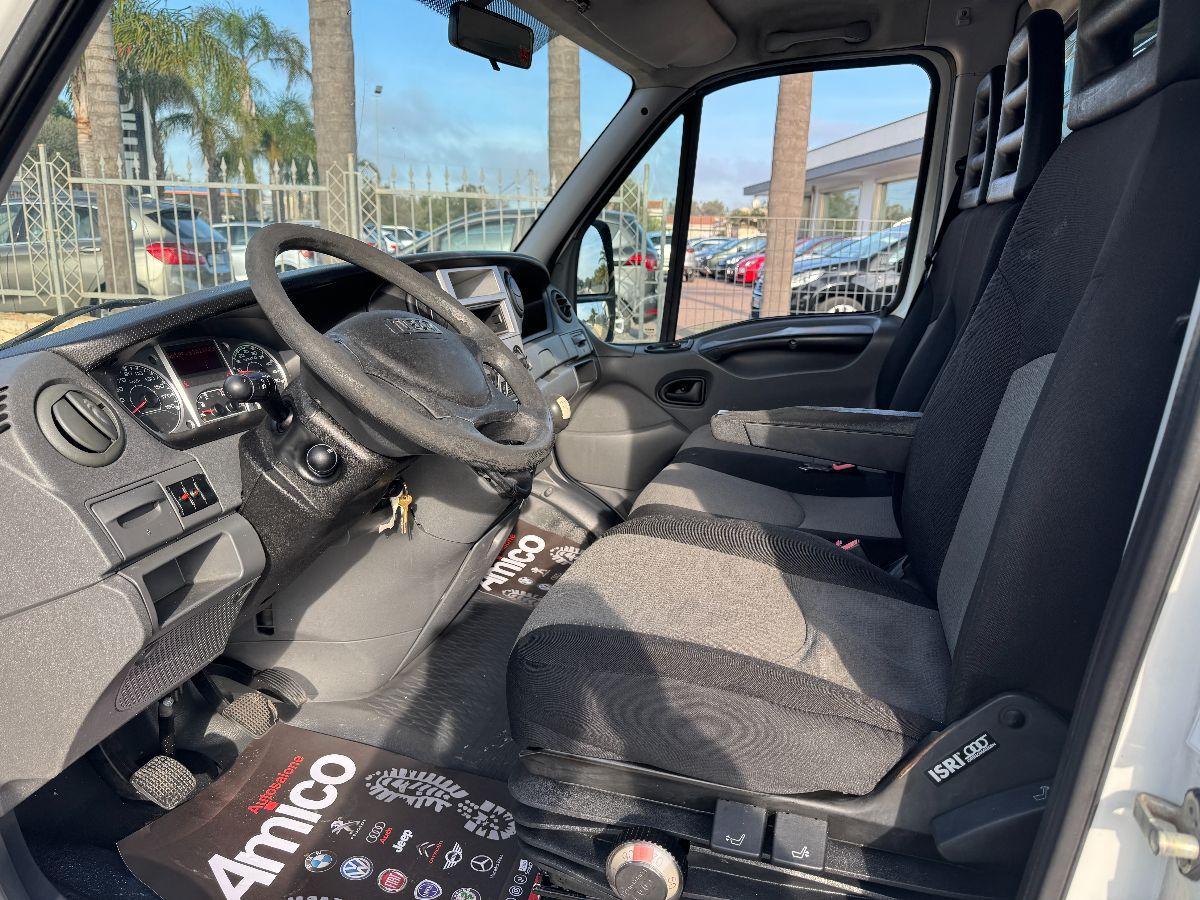 IVECO Daily 35C17 3.0 Furgonatura in alluminio 4.8 Metri