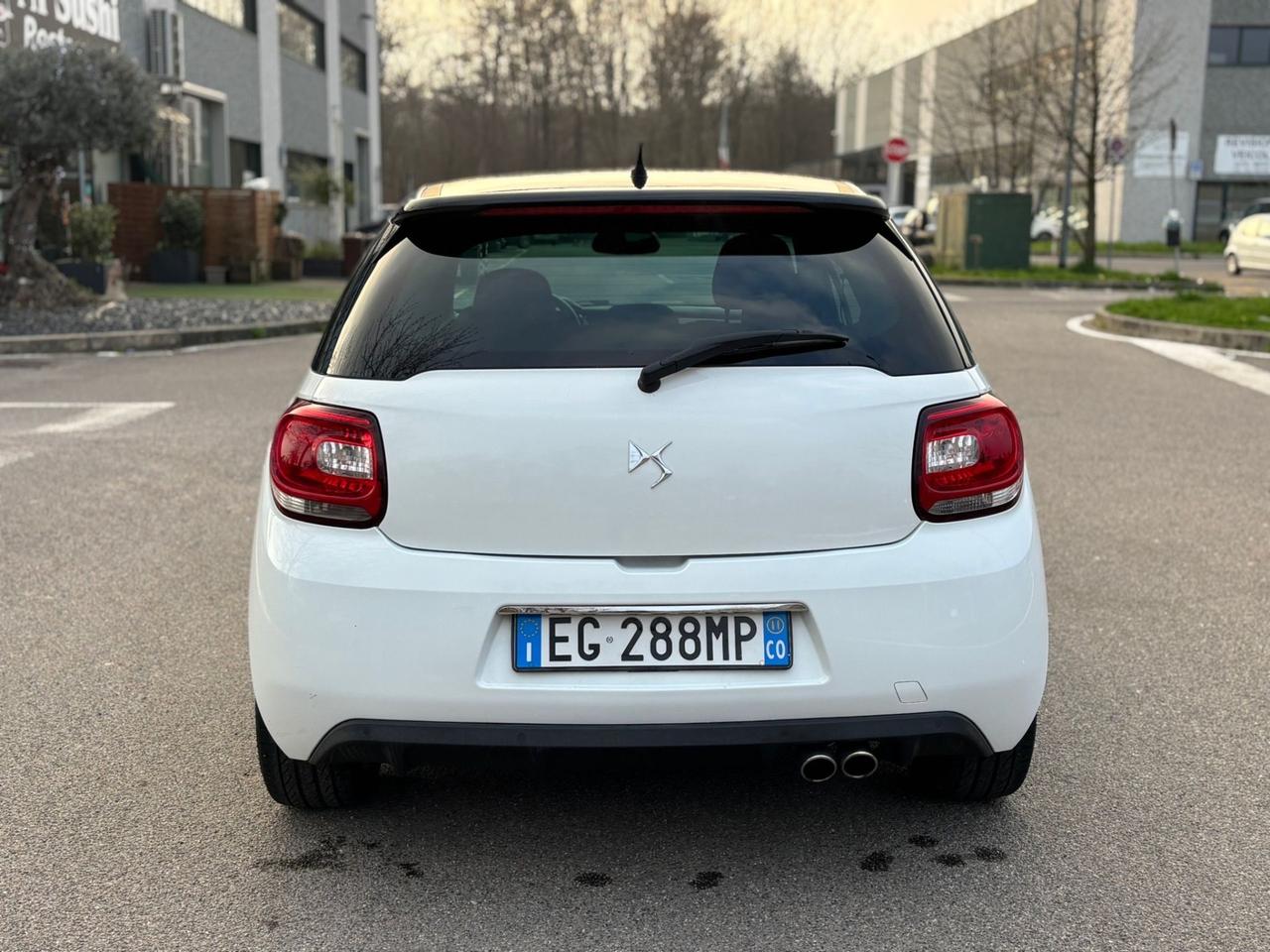 Ds DS3 3 1.6 THP 155 Just Black