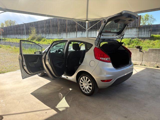 FORD Fiesta 1.2 82CV 5 porte OK NEOPATENTATI EURO 5 BENZINA