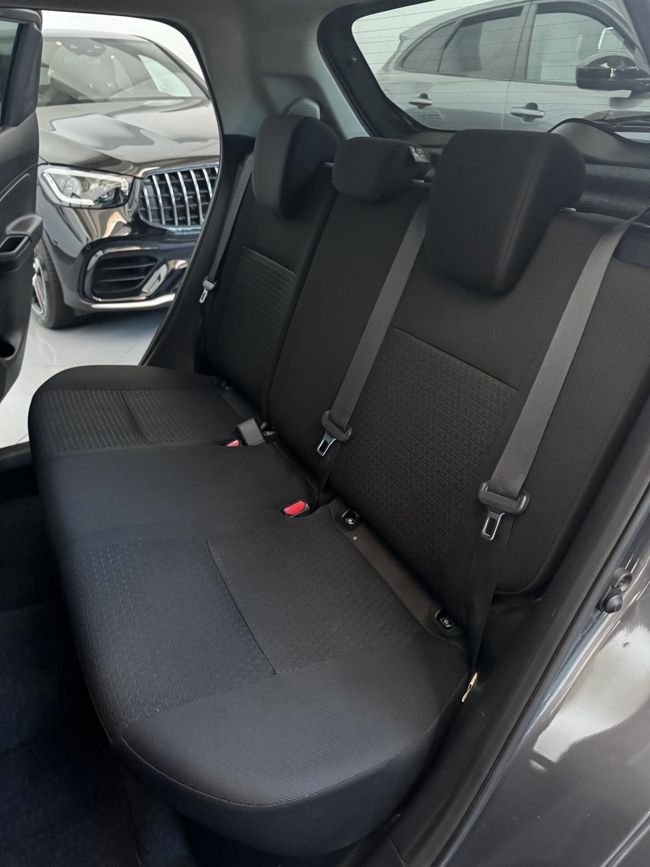 Suzuki Swift Hybrid 1.2cc 83cv Bluetooth Retrocamera OK Neopatentati