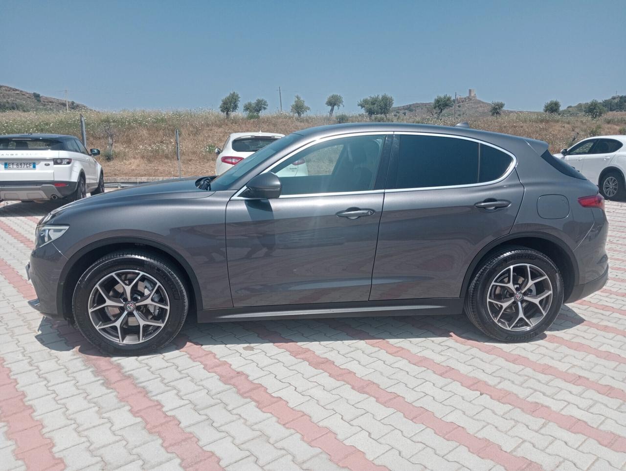 Alfa Romeo Stelvio 2.2 Turbodiesel 180 CV AT8 RWD Executive