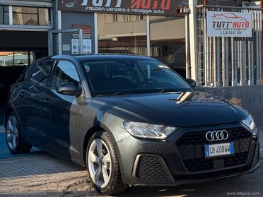 AUDI A1 SPB 35 TFSI S tronic Identity Black