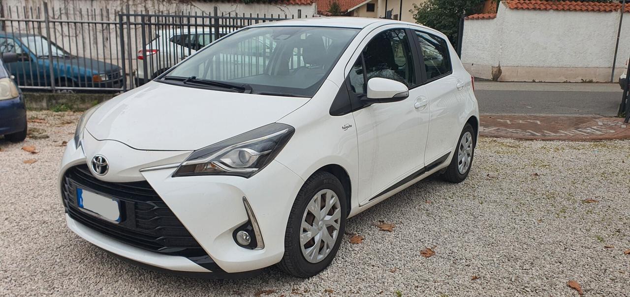 Toyota Yaris 1.0 5 porte Business