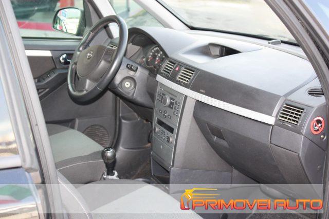 OPEL Meriva 1.6 16V Cosmo