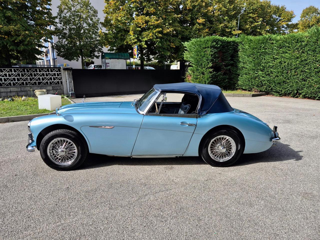 Austin Healey MKII 3000