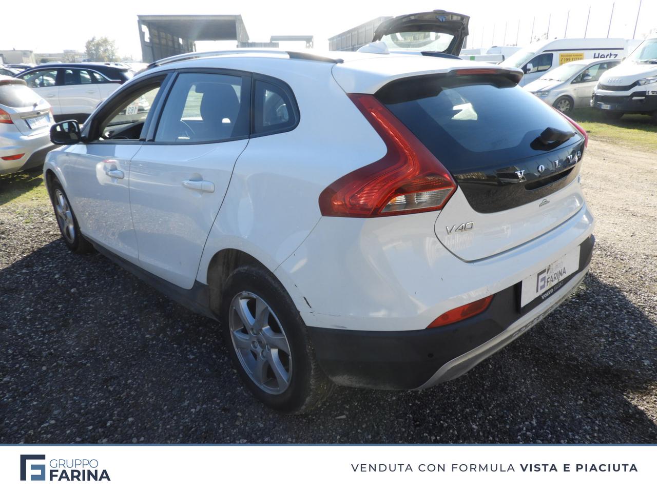 VOLVO V40 II 2012 Cross Country - V40 Cross Country 2.0 d2 Momentum geartronic