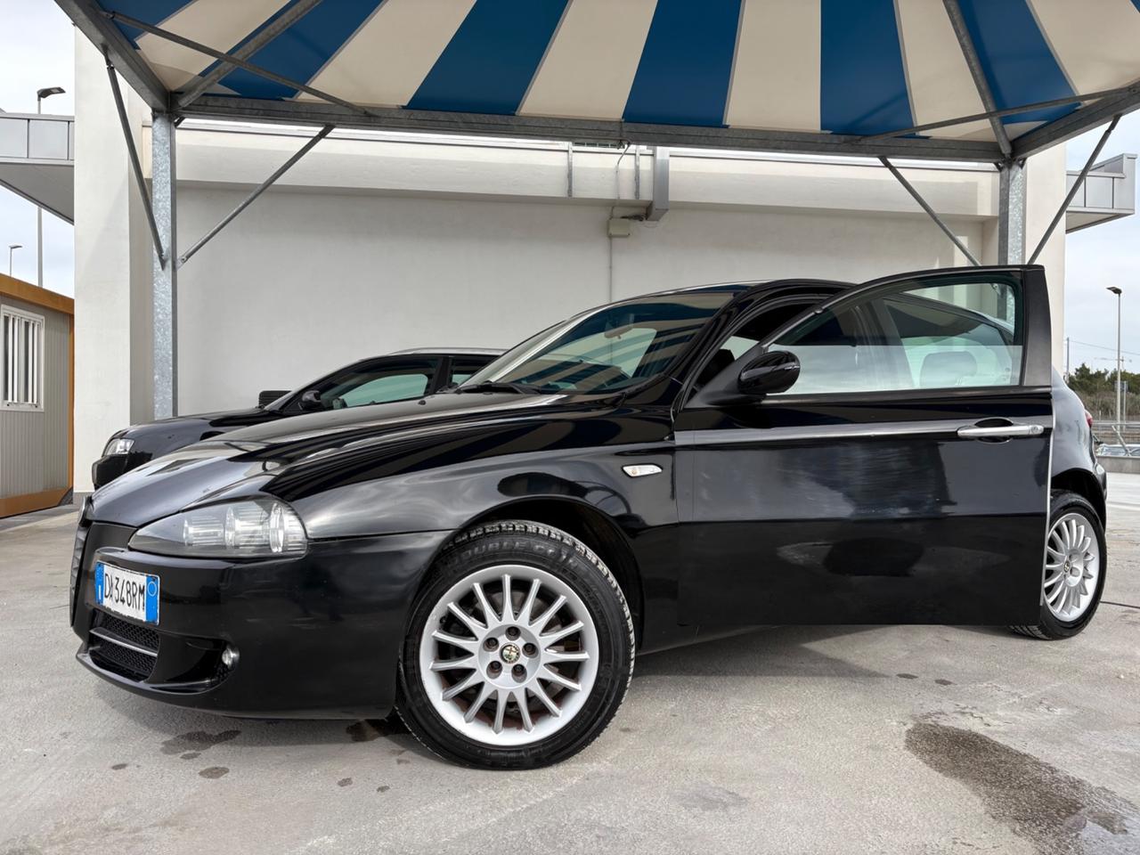 Alfa Romeo 147 1.9 JTD (120) 5 porte Progression