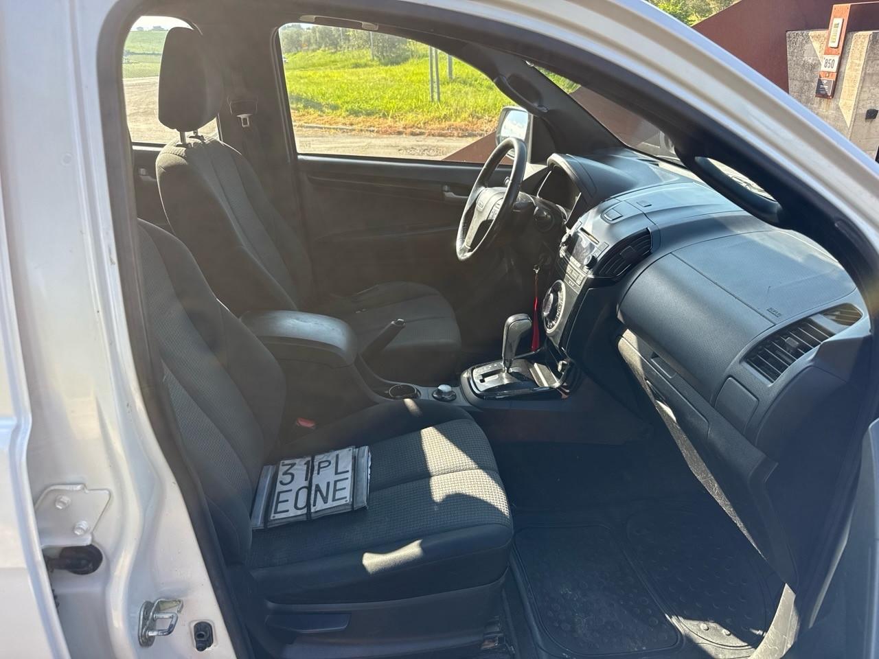 Isuzu D-Max 2.5 Crew Cab Quasar A/T 4WD