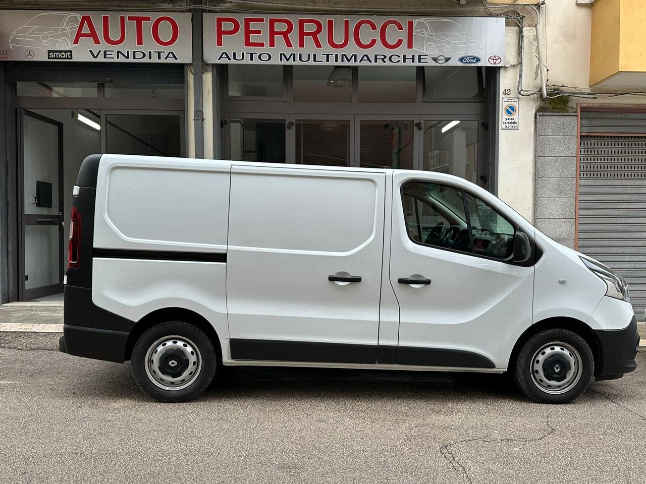 Renault Trafic T29 1.6 dCi 125CV L1 H1 3 posti