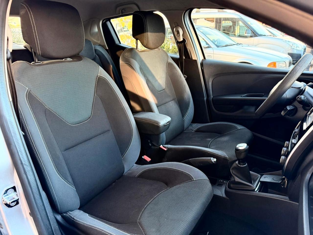 Renault Clio dCi 8V 75 CV Start&Stop 5 porte Energy Duel