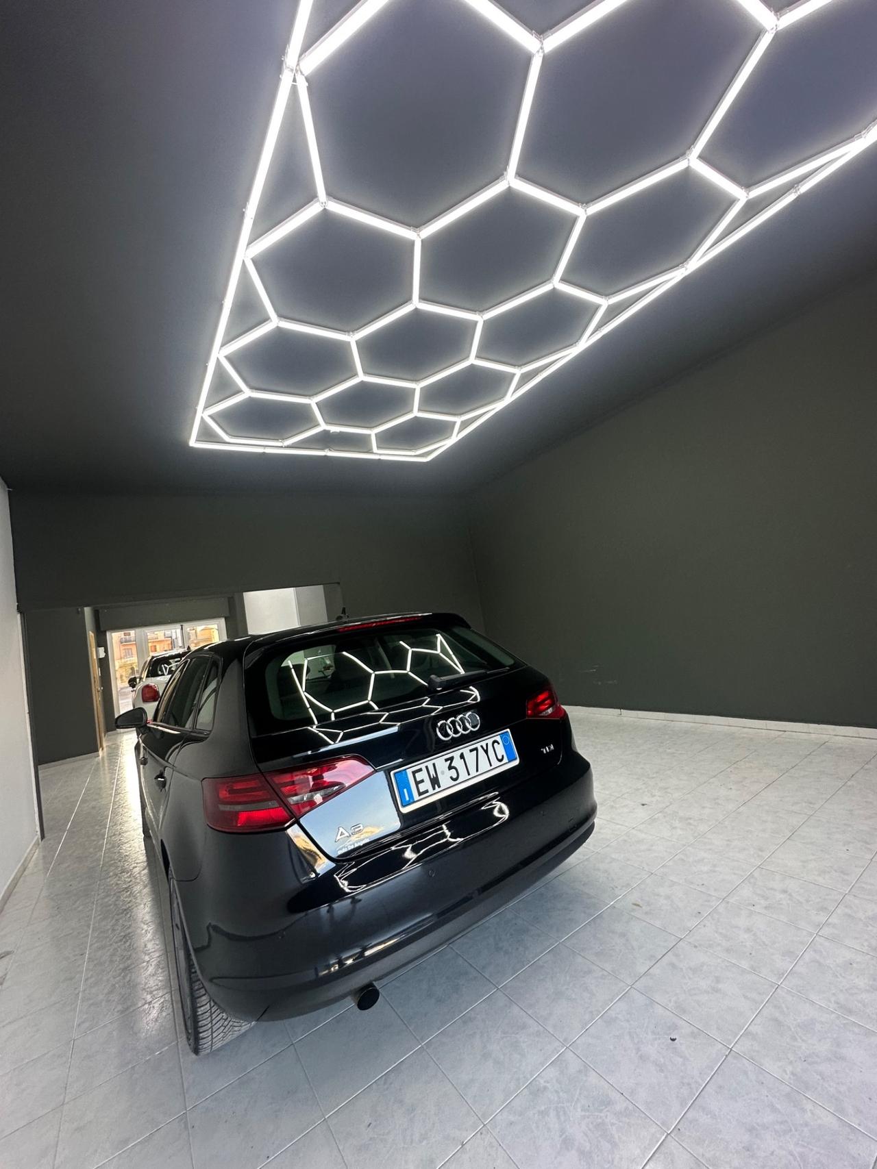 Audi A3 1.6 TDI clean diesel S tronic Ambition