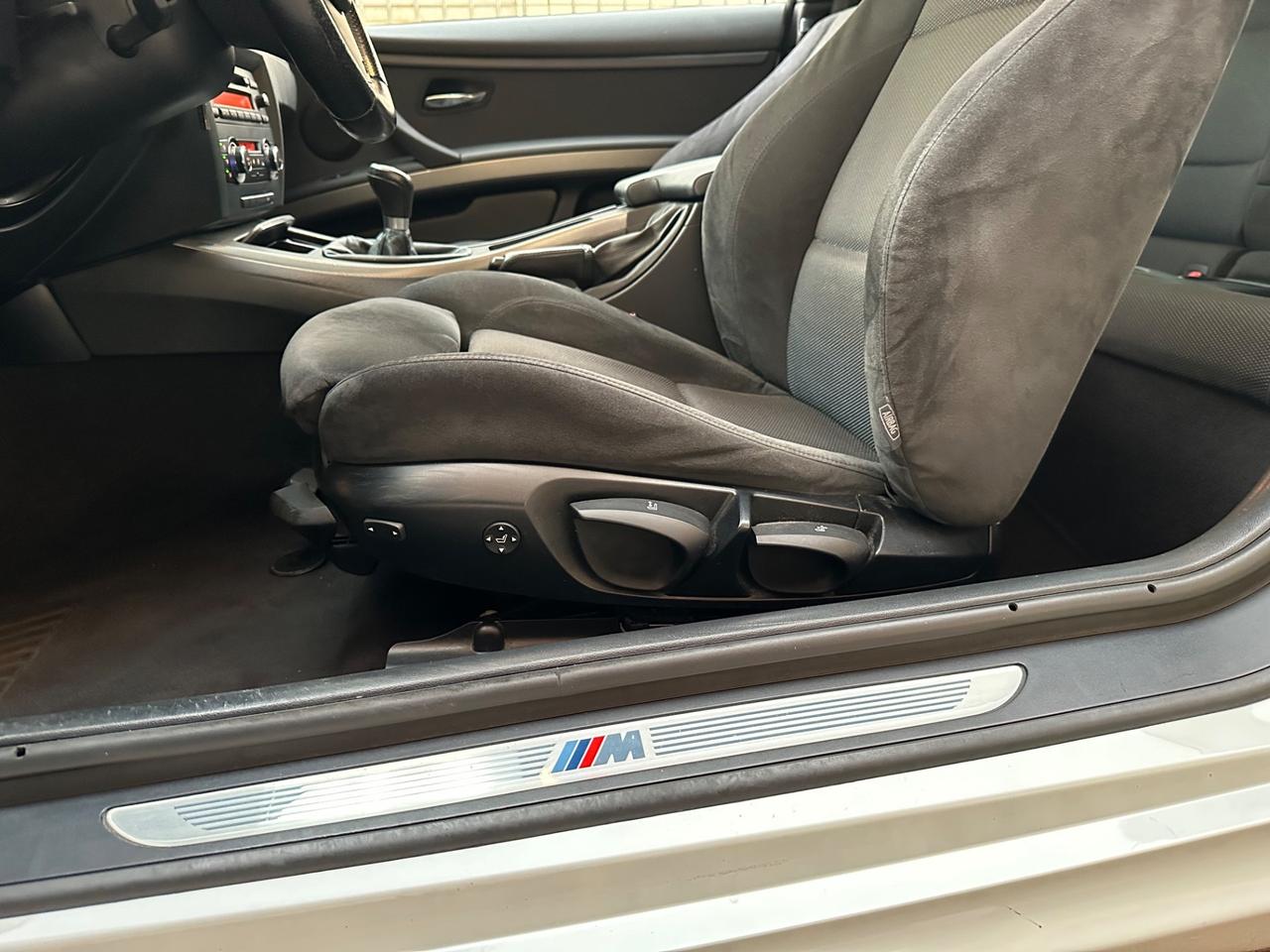 Bmw 320 Lci coupe’ Msport MANUALE