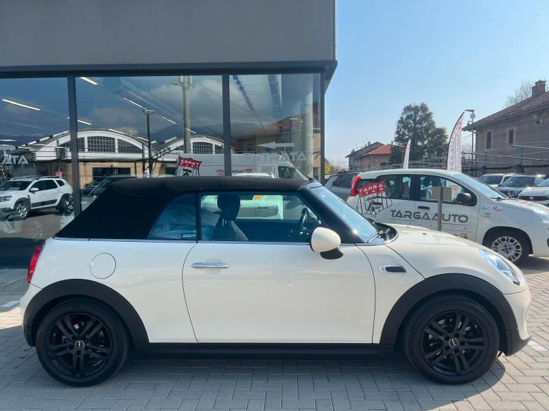Mini Cabrio Cooper 1.5