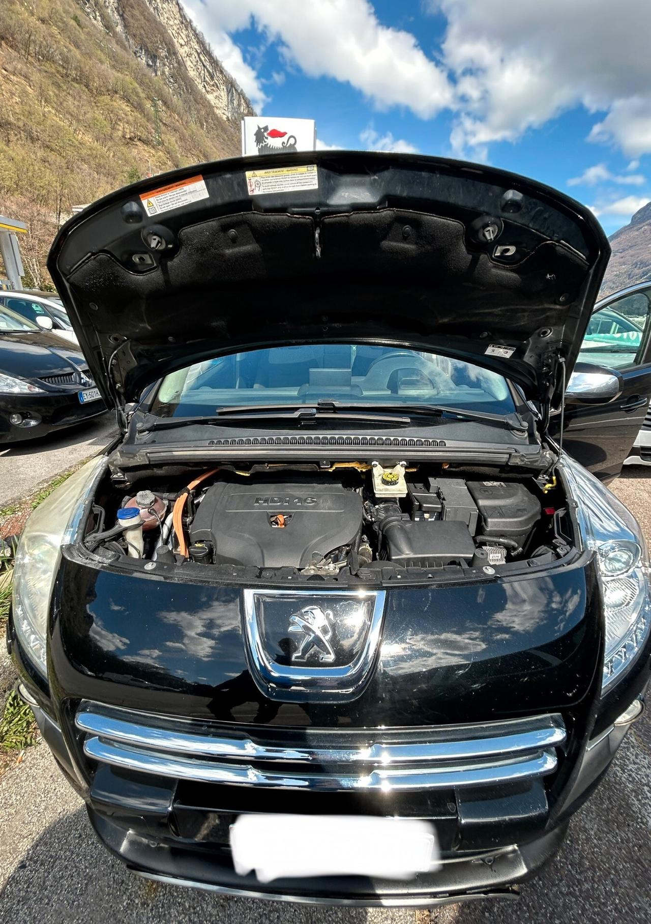 Peugeot 3008 HYbrid4