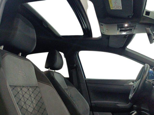 VOLKSWAGEN Taigo 1.0 TSI 110 CV R-Line