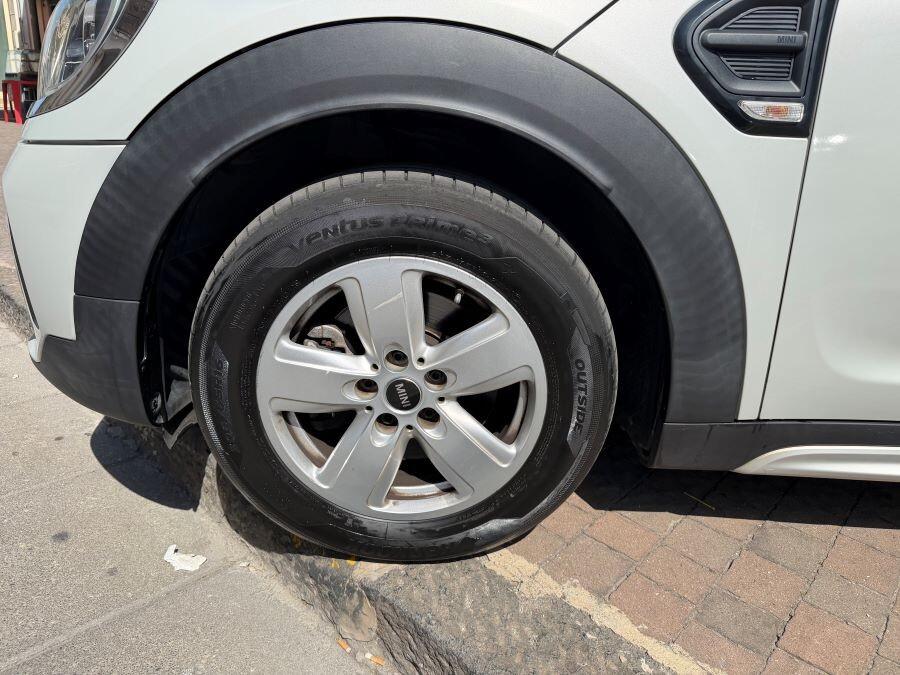 MINI COUNTRYMAN 2.0 COOPER D 150 AUTOM CERTIFICATA