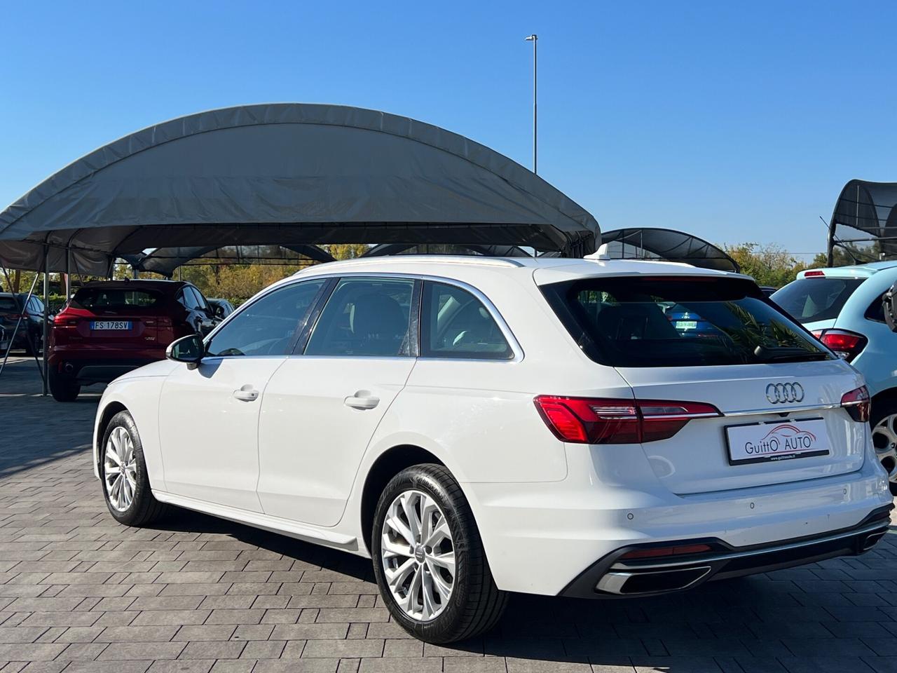 Audi A4 Avant 40 TDI S tronic Business Advanced