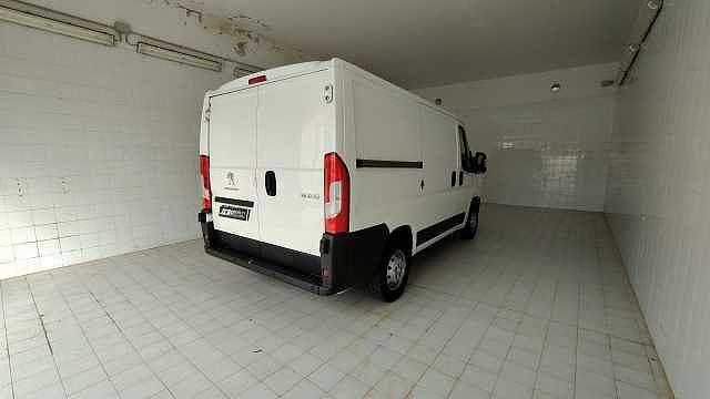 Peugeot Boxer 330 2.0 BlueHDi 130CV