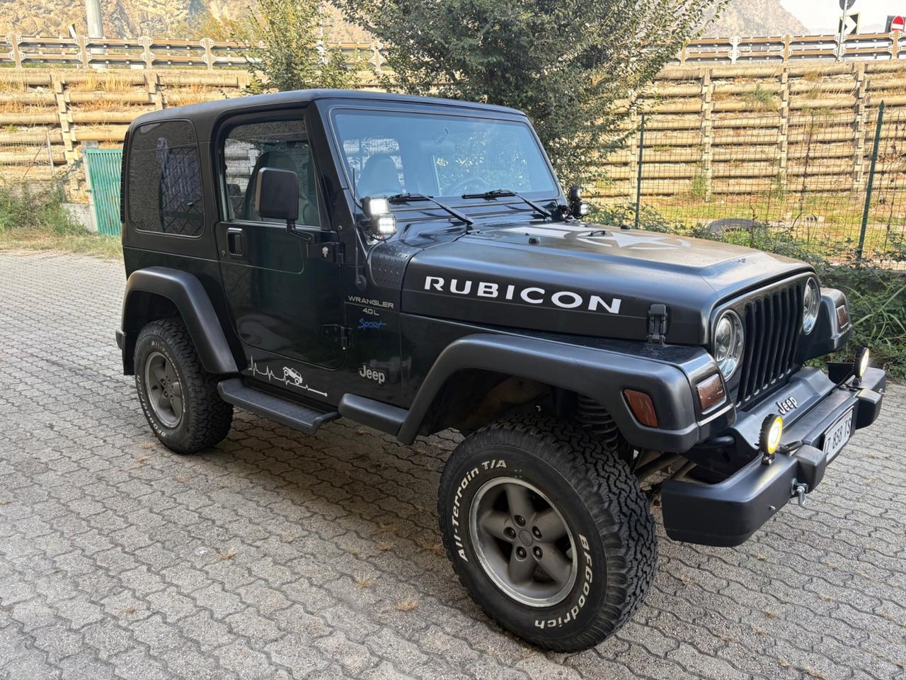 Jeep Wrangler 4.0 cat Hard top Sport