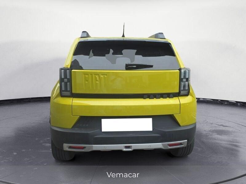 FIAT Grande Panda Elettrica La Prima 15mila km iva esposta