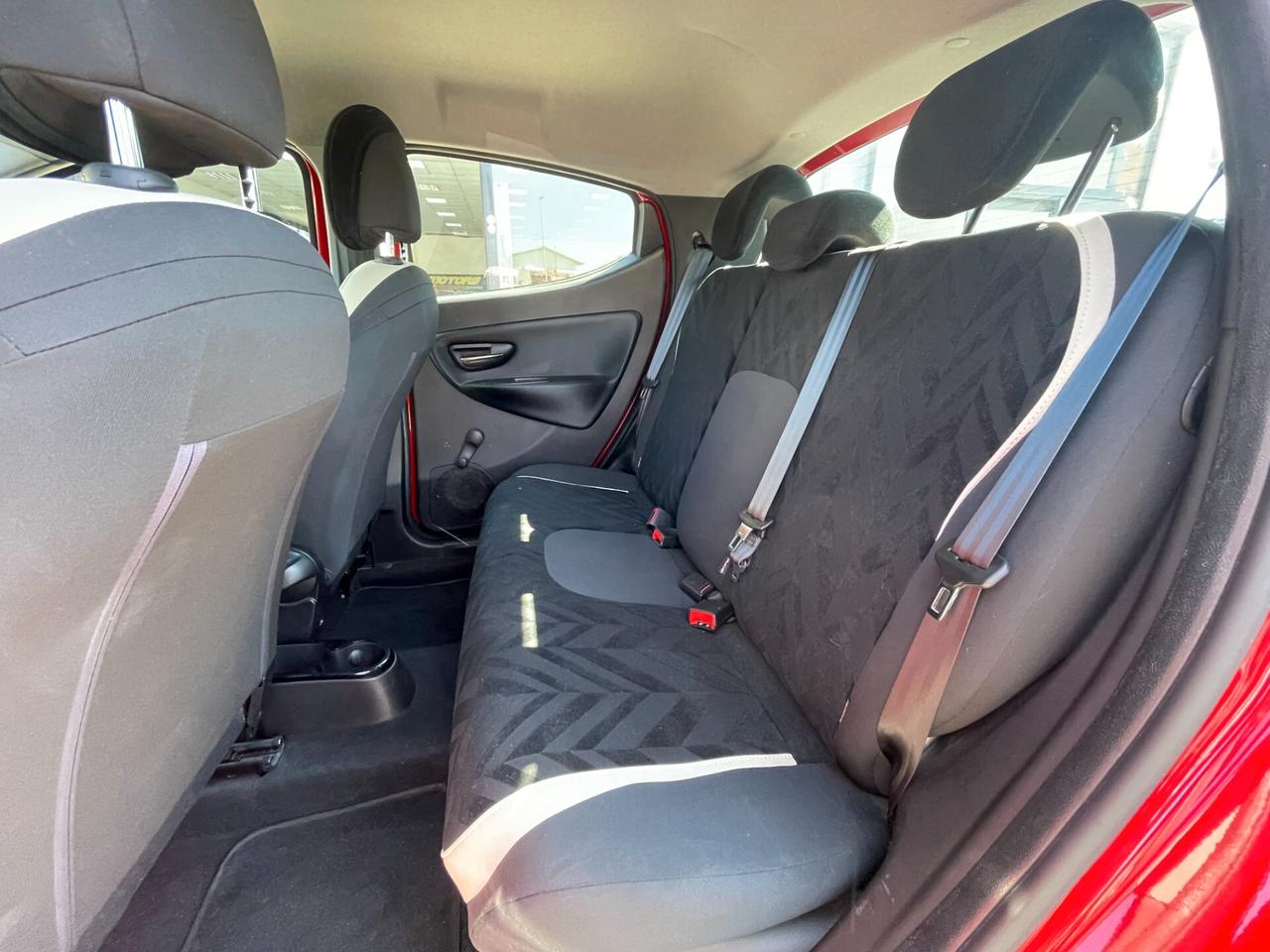 Lancia Ypsilon 1.2 69 CV 5 porte GPL Ecochic Silver X NEOPATENTATI
