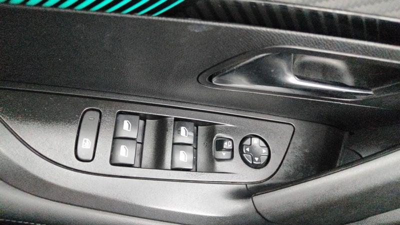 Peugeot 2008 2008 BlueHDi 110 S&S Allure Pack