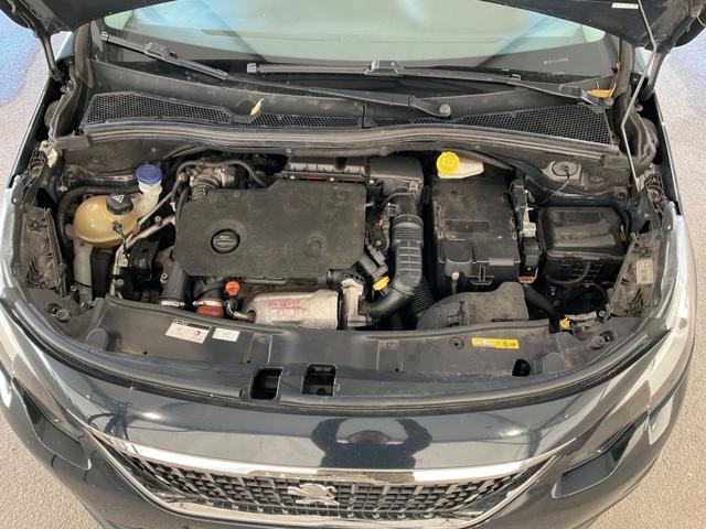 PEUGEOT 2008 BlueHDi 102 S&S Allure