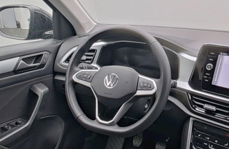 Volkswagen T-Roc T-Roc 1.0 TSI Life NAVI LED DIGITAL COCKPIT NEOPATENTATI
