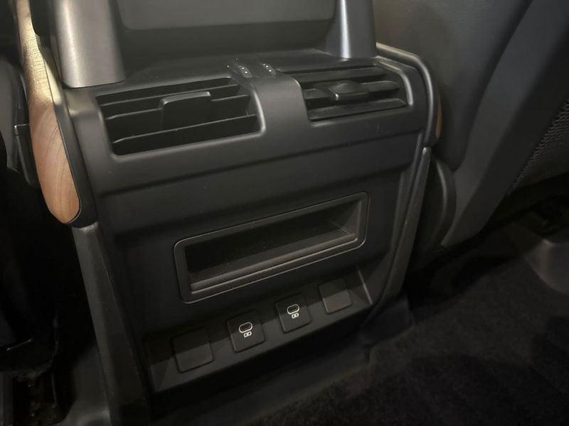 Land Rover Defender 110 3.0d i6 mhev X-Dynamic S awd 250cv auto