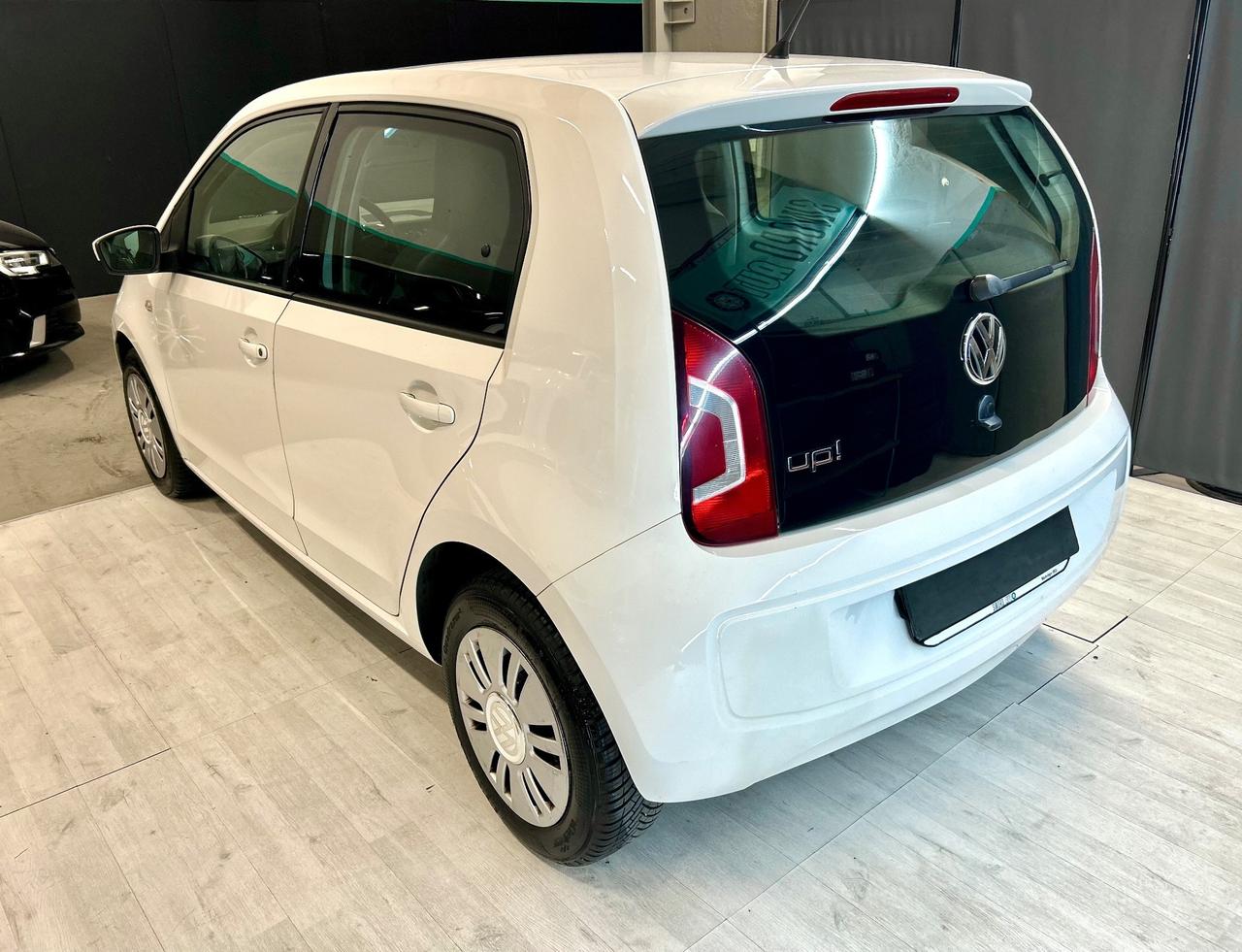 Volkswagen up! 1.0 benzina 5 porte