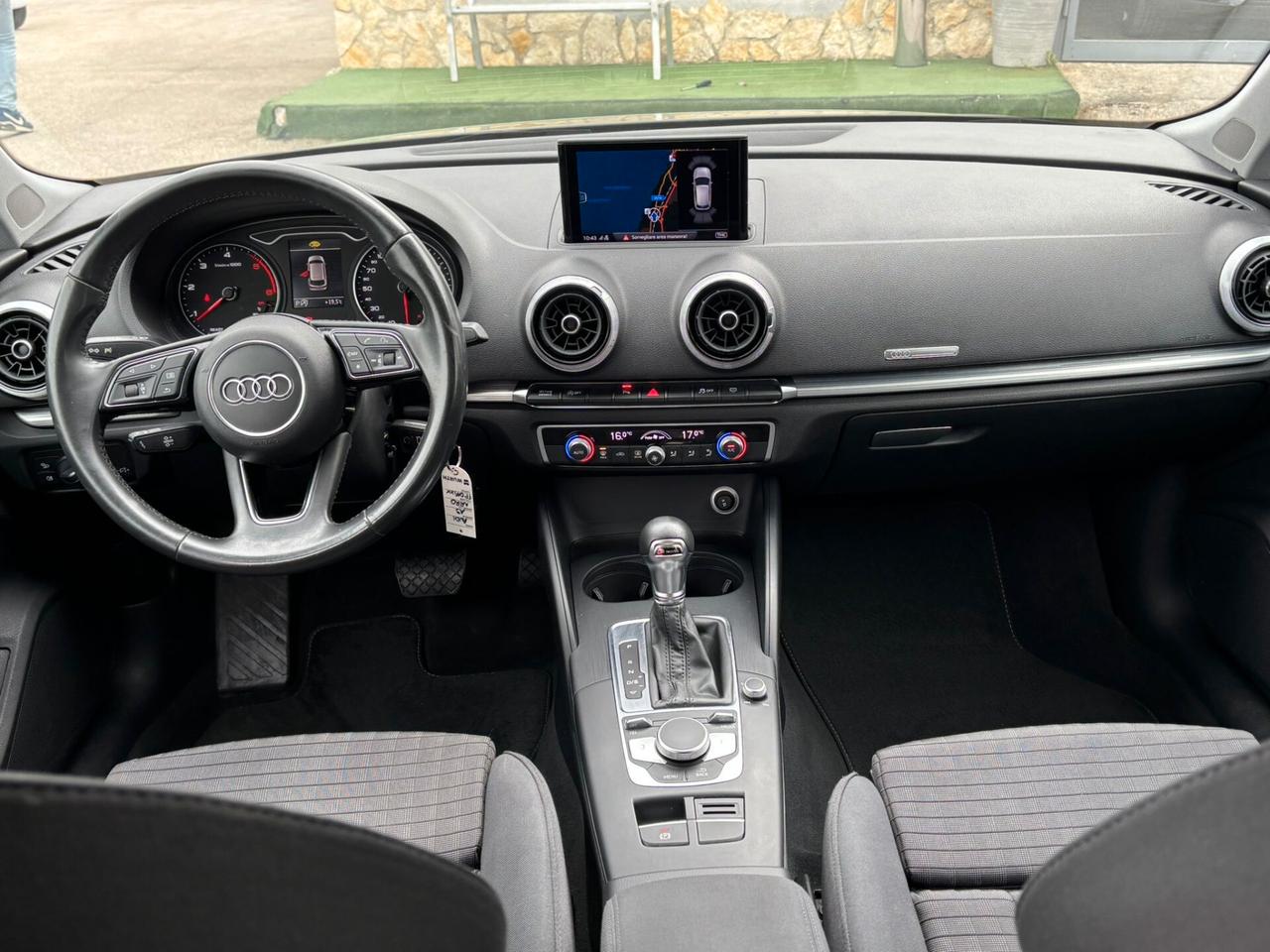 Audi A3 SPB 1.6 TDI 116 CV S tronic Design