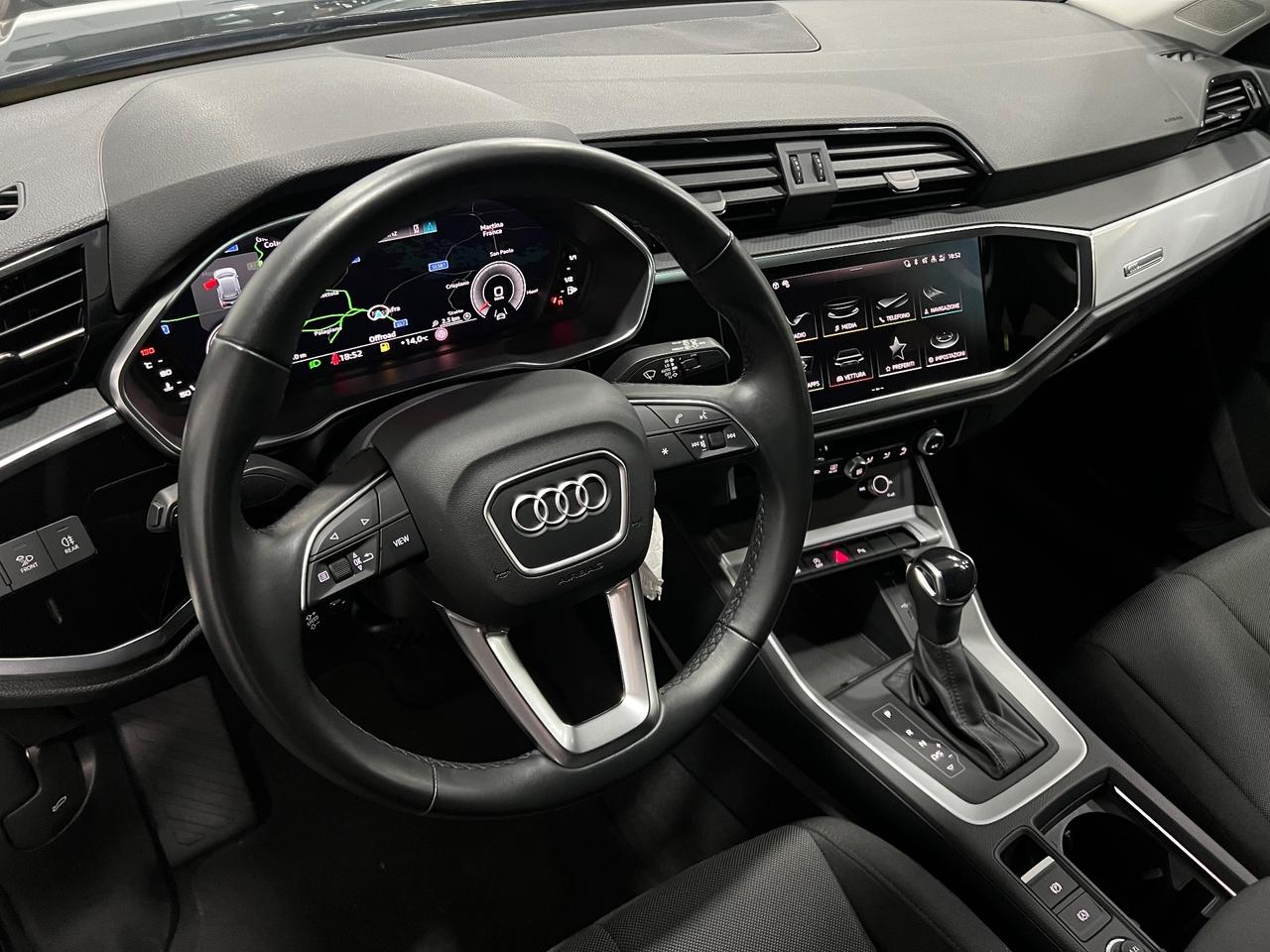 Audi Q3 35 TDI S tronic Business Advanced