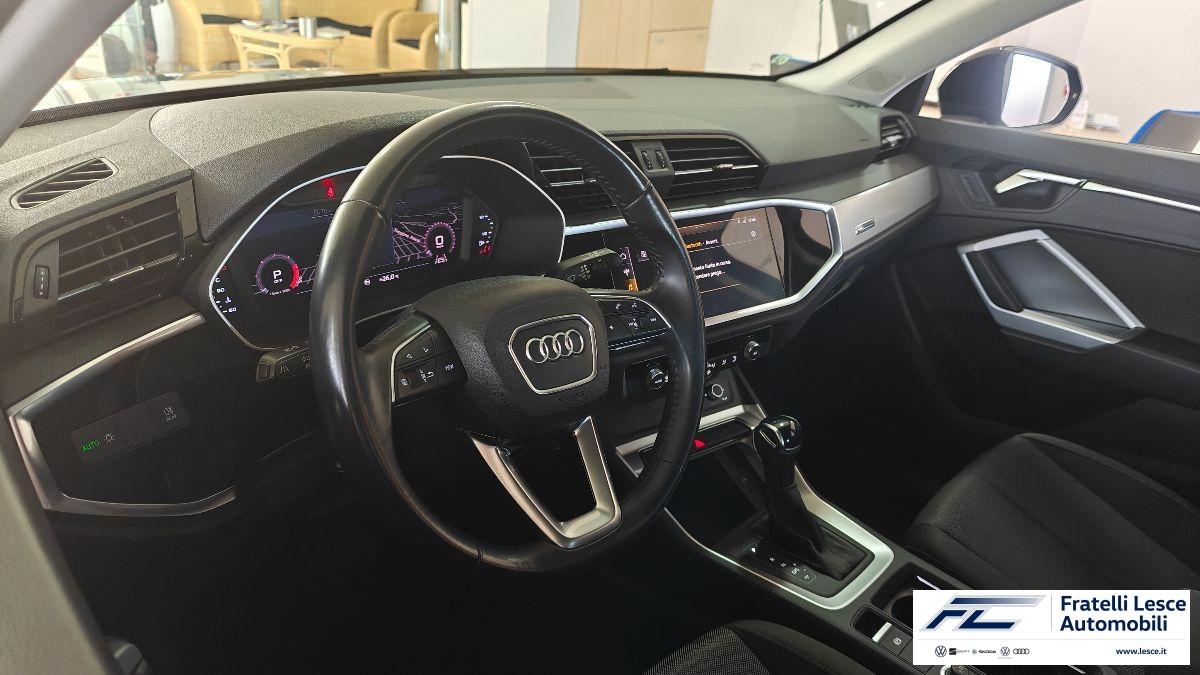 AUDI - Q3 35 2.0 tdi Business s-tronic