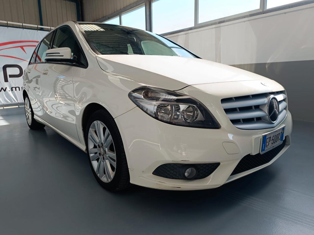 Mercedes-benz B 180 CDI BlueEFFICIENCY Premium