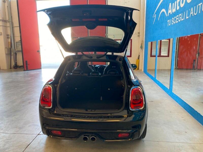 MINI Mini 5 porte (F55) Mini 2.0 Cooper SD 5 p...
